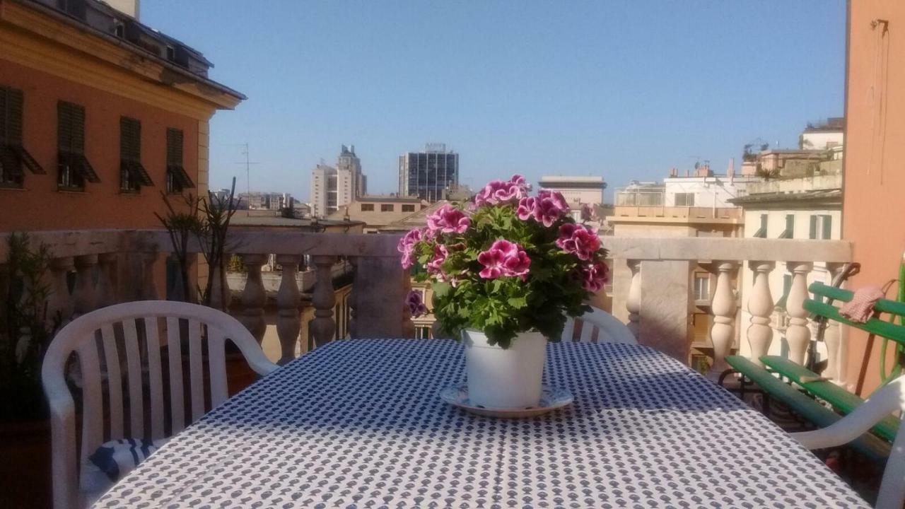 The Terrace, My Place Cenova Dış mekan fotoğraf